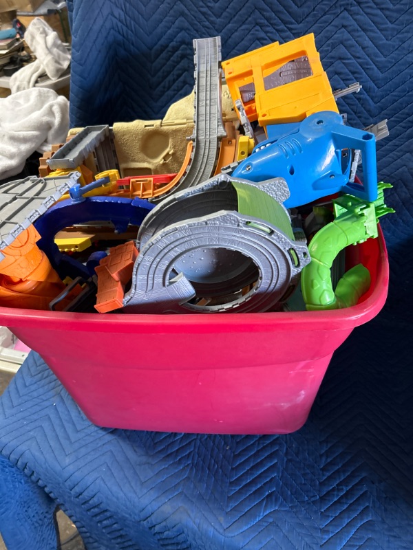 Photo 1 of tub of kids toys looks like a plastic train track unknown