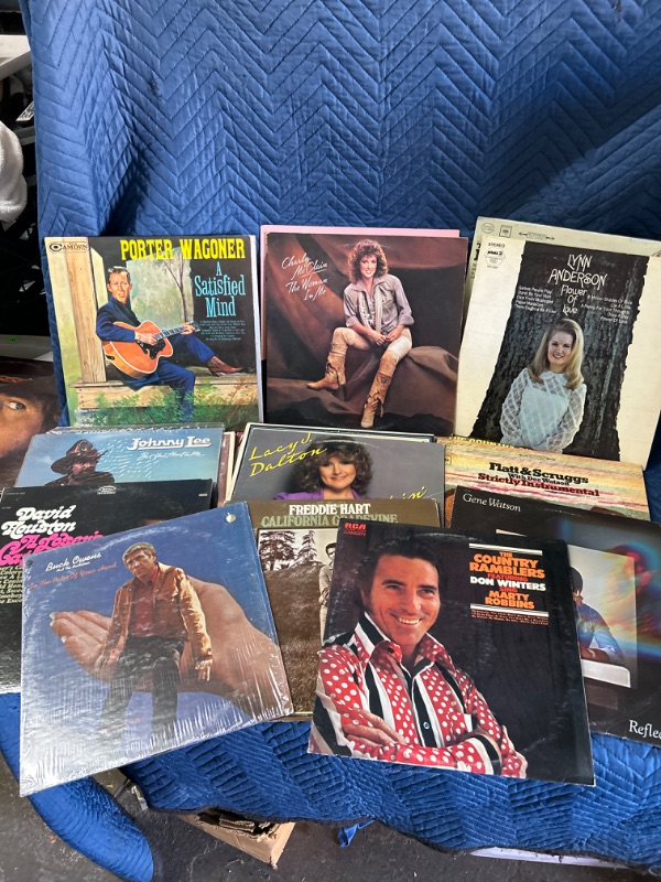 Photo 2 of 25 country record albums 