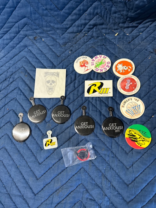 Photo 1 of Dc comics pins and pogs 