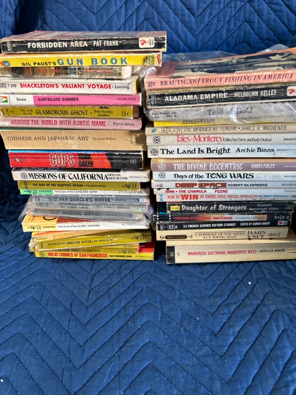 Photo 3 of large lot of vintage paperbacks 