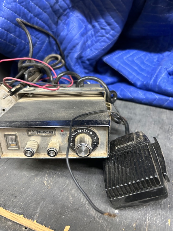 Photo 1 of Pace CB radio CB143 untested 