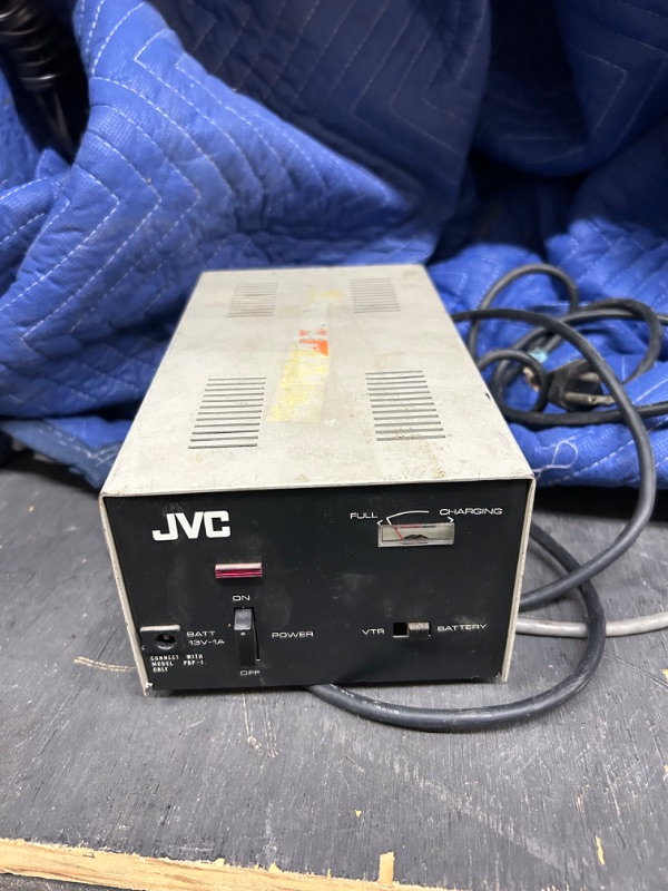 Photo 1 of JVC ACP-22D Power Adapter 