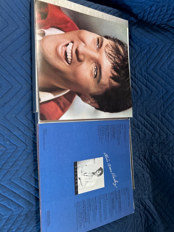 Photo 3 of Elvis 25th anniversary limited edition #468 Four  8-track tape set booklet inside is coming apart and box is a little beat up 