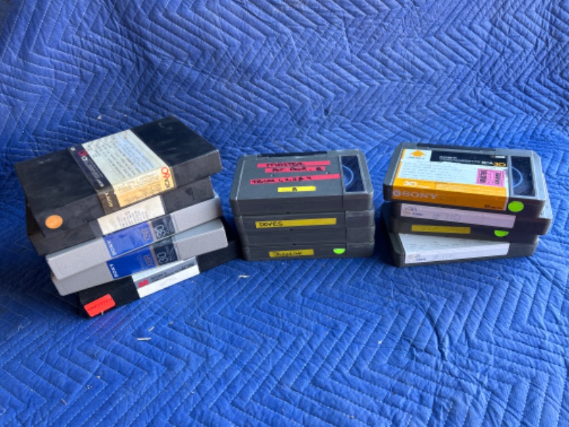 Photo 1 of Lot of oversize TV Broadcast videocassettes(not VHS) from the 1980's some are from Old Las Vegas show Les Sorcery from Magician Johnny Thompson estate 