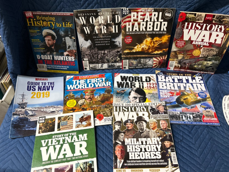 Photo 1 of 10 magazines about war 