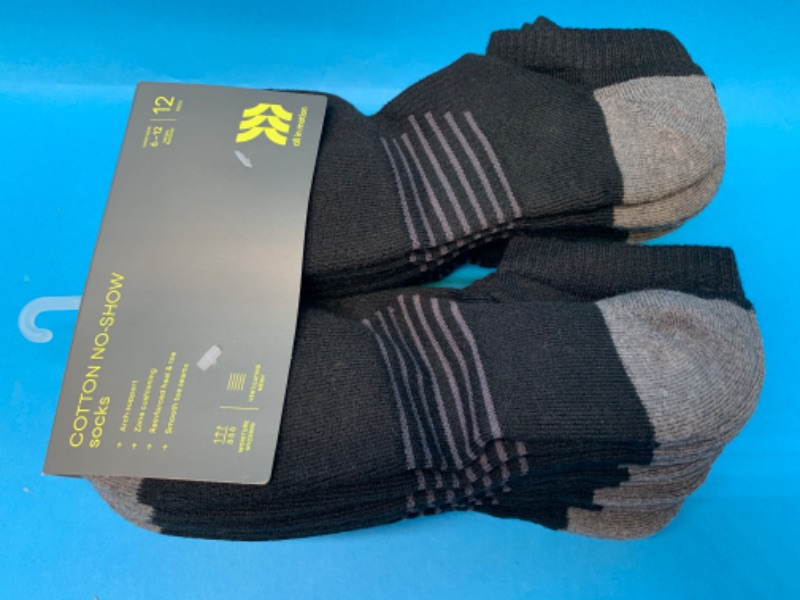 Photo 2 of 461579…12 pack  no show socks size 6-12 