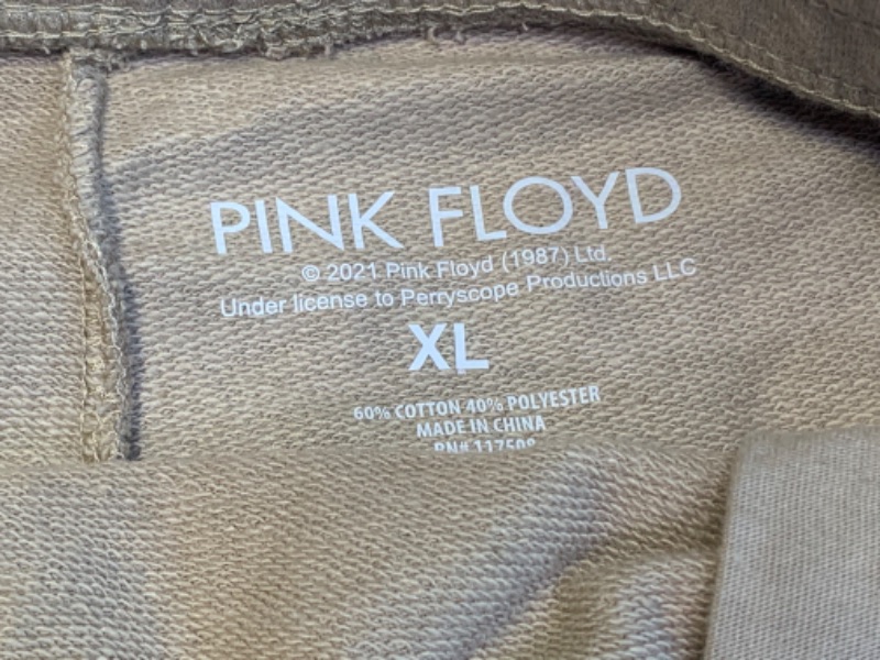 Photo 2 of 462042… size xl Pink Floyd sweat pants 