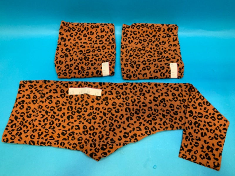 Photo 1 of 462327…3 ladies size xxl leggings 
