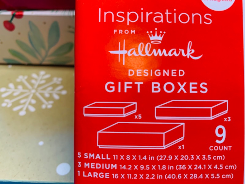 Photo 3 of 462416… 9 various size Christmas gift boxes 