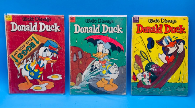 Photo 1 of 462462… condition issues- vintage $.10 Walt Disney comics in sleeves 