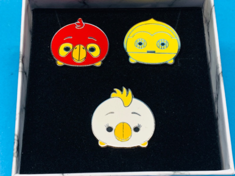 Photo 1 of 462488… 3 Disney pins in gift boxes 