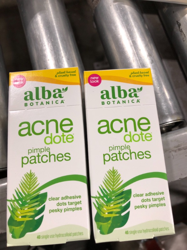 Photo 2 of ALBA BOTANICA ACNEDOTE PIMPLE PATCHES, 40 COUNT set of 2