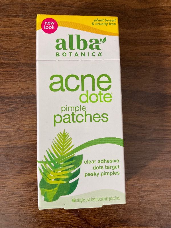 Photo 1 of ALBA BOTANICA ACNEDOTE PIMPLE PATCHES, 40 COUNT
