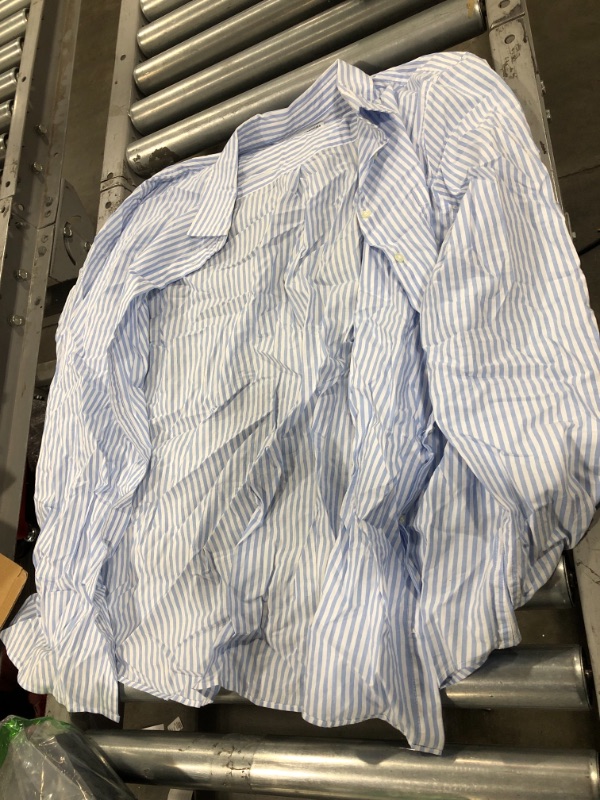 Photo 1 of Amazon Essentials Women's Classic-Fit Long Sleeve Button Down Poplin Shirt

