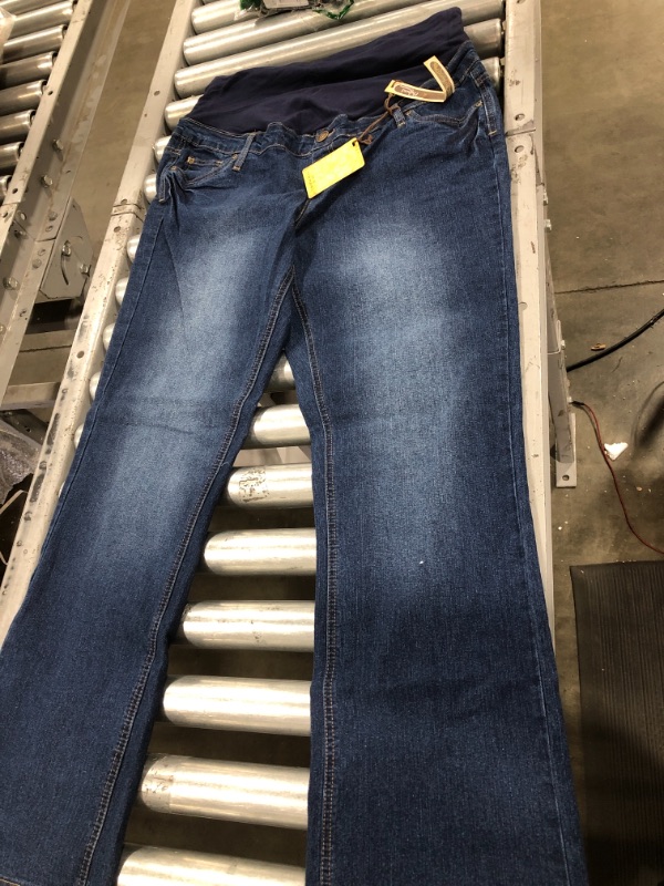 Photo 2 of Hybrid & Company Super Comfy Stretch Women's Maternity Bootcut Jeans
