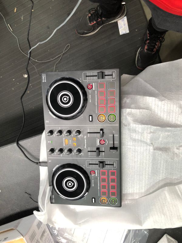 Photo 2 of Pioneer DJ DDJ-200 Smart DJ Controller, NEW, Tested