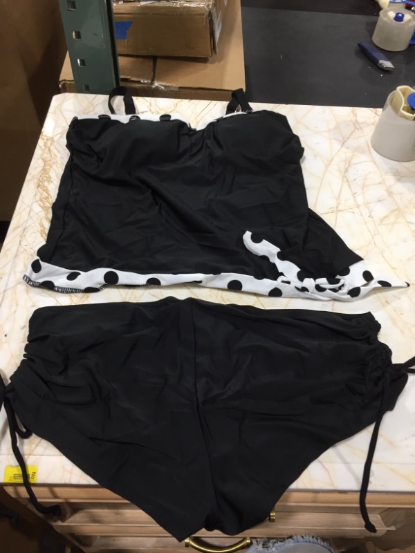 Photo 1 of BLACK AND WHITE SWIMSUIT POLKA DOTTED
2XL