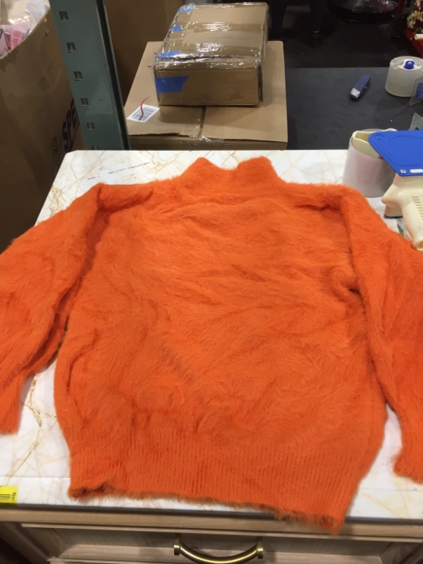 Photo 1 of ORANGE FURRY SWEAT SHIRT
UKNOWN SIZE