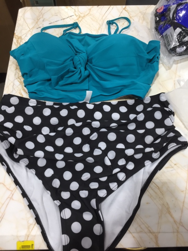 Photo 1 of DRESSEO LIGHT BLUE BRA WITH BLACK AND WHITE POLKA DOT BOTTOMS
2XL