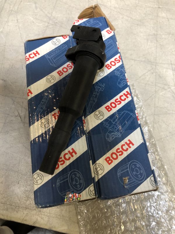 Photo 1 of 2Pack Ignition Coils For Bosch 0221504470 FIT BMW 12138616153 325 530 535 X3