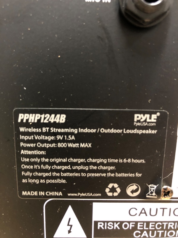 Photo 1 of Pyle Wireless Portable PA Speaker System - 800W Powered Bluetooth Indoor & Outdoor DJ Stereo Loudspeaker with MP3 AUX 3.5mm Input, Flashing Party Light & FM Radio-PPHP1244B