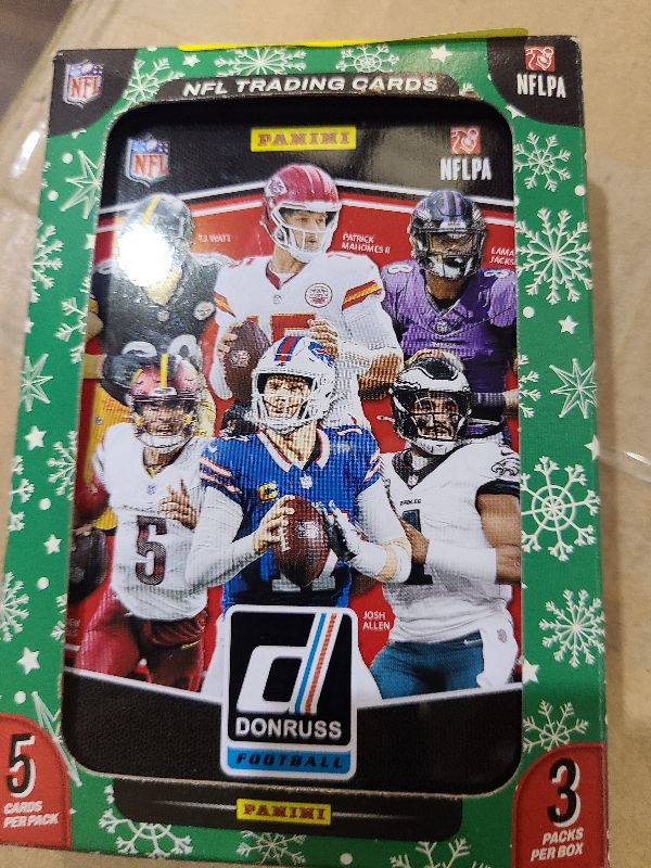 Photo 1 of 2025 Panini Donruss Football Trading Cards Tin