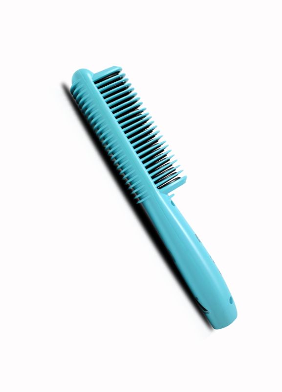 Photo 1 of 4 IN 1 SLIM STYLING COMB MASSAGES DETANGLES STRAIGHTEN AND CURLS ANTIFIZZ AND STATIC COLOR BLUE NEW $30.00