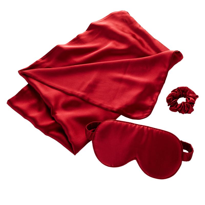 Photo 1 of RED SATIN SLEEP SET 1 PILLOWCASE 1 SLEEP MASK 1 HAIR SCRUNCHIE NEW$23.98