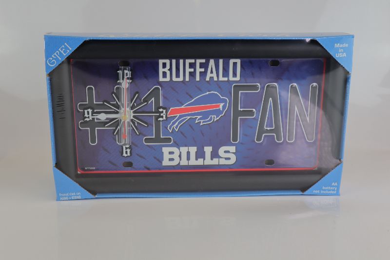 Photo 1 of BUFFALO BILLS CLOCK NEW $ 24.99