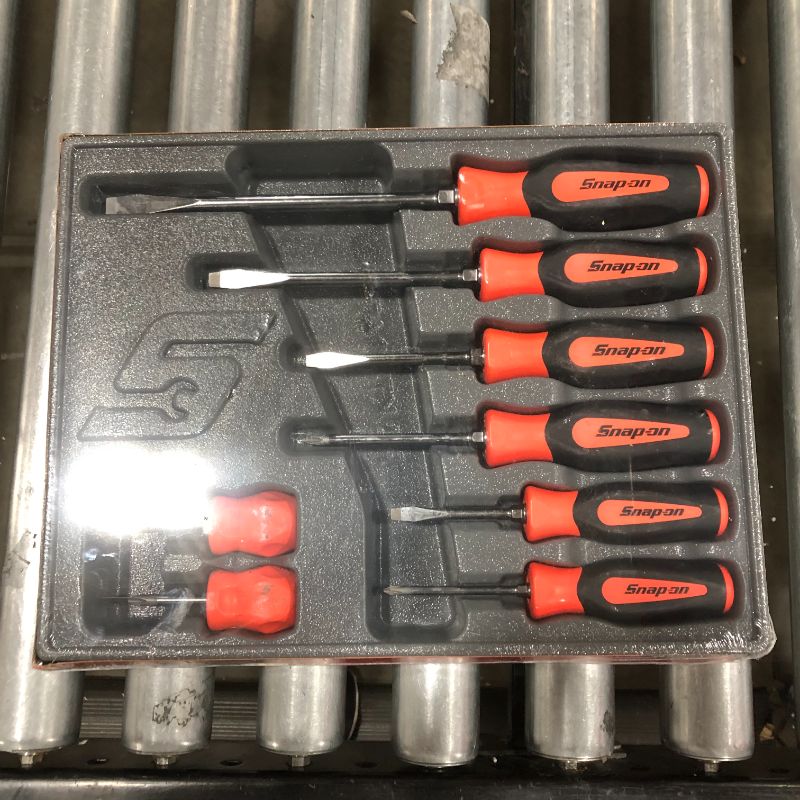 Photo 2 of 8 pc Instinct® Hard Grip Combination Screwdriver Set (Orange)