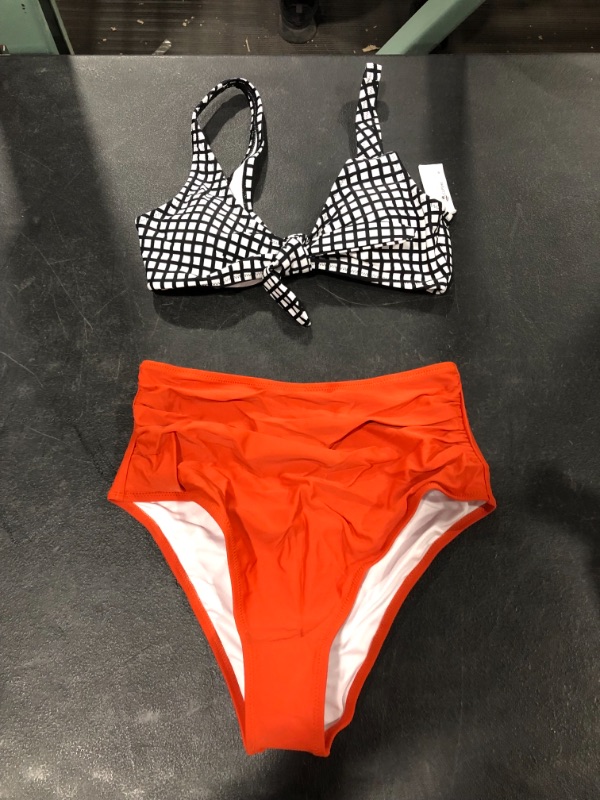 Photo 2 of CUPSHE Windowpane High Waisted Bikini (S)
