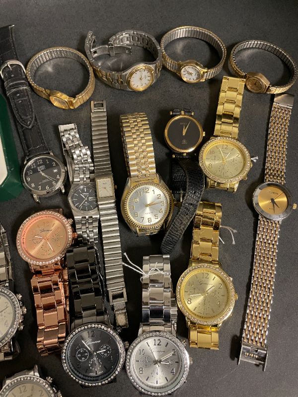 Photo 1 of Large lot of various watches