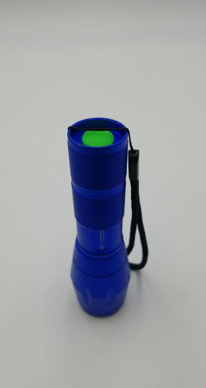 Photo 1 of RT1000 LED METAL FLASHLIGHT WITH ZOOM UP TO X2000 WRIST STRAP BLUE NEW 