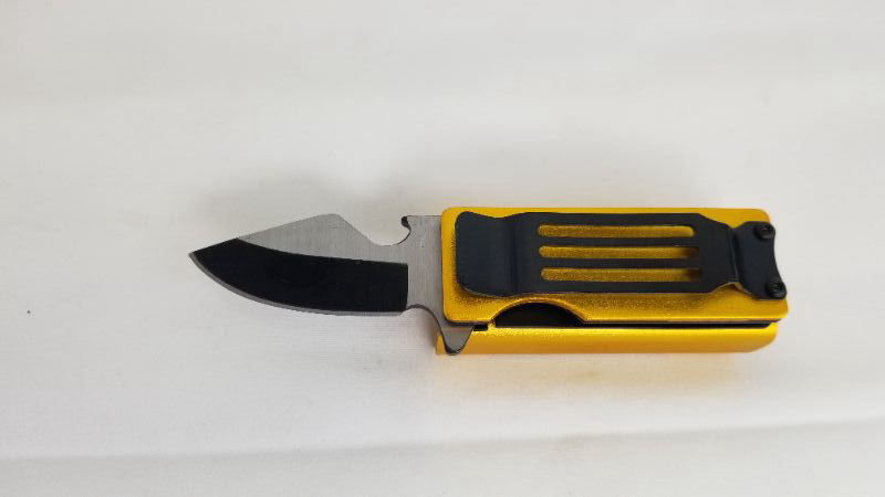 Photo 2 of MINI CLIP POCKET KNIFE AND LIGHTER HOLDER WITH SEATBLET CUTTER NEW 