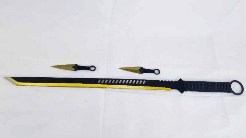 Photo 1 of 18 INCH GOLD AND BLACK NINJA SWORD WITH 2 THROWING KNIVES NEW 