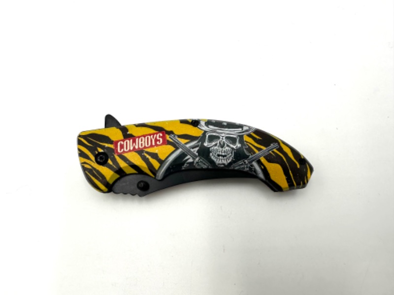 Photo 2 of COWBOY SKULL POCKET KNIFE NEW