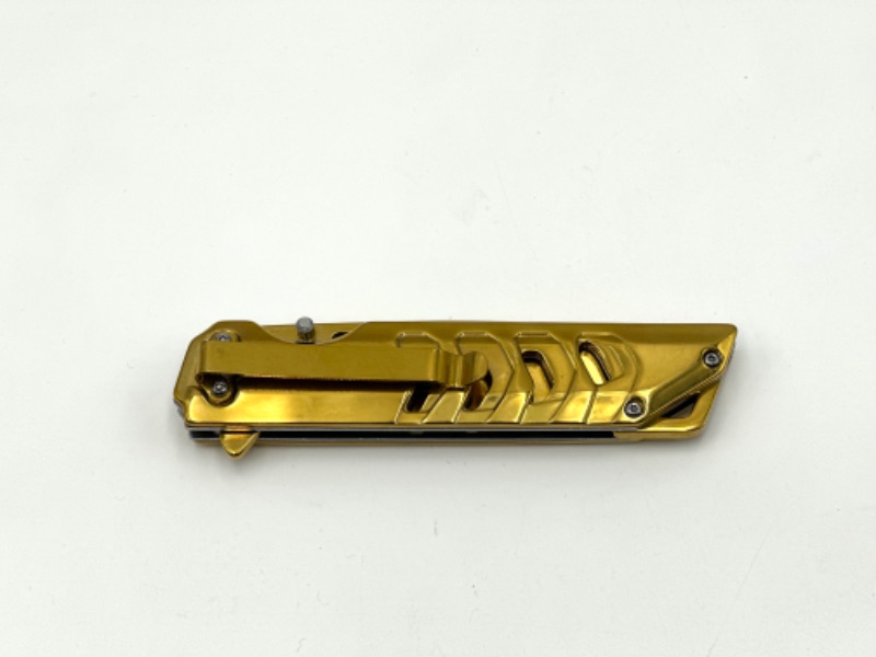 Photo 3 of GOLD FALCON POCKET KNIFE WITH WINDOW BREAKER NEW