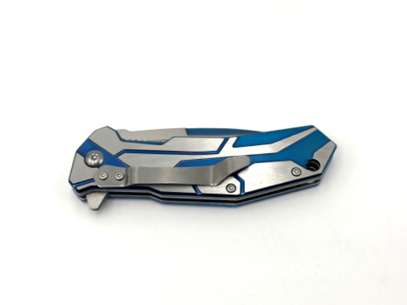 Photo 3 of BLUE AND METALLIC DESIGN FALCON POCKET KNIFE NEW 