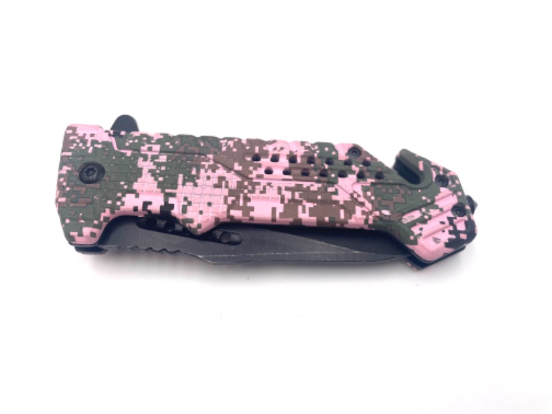 Photo 1 of PINK CAMO WITH SEATBELT CUTTER WINDOW BREAKER POCKET KNIFE NEW 