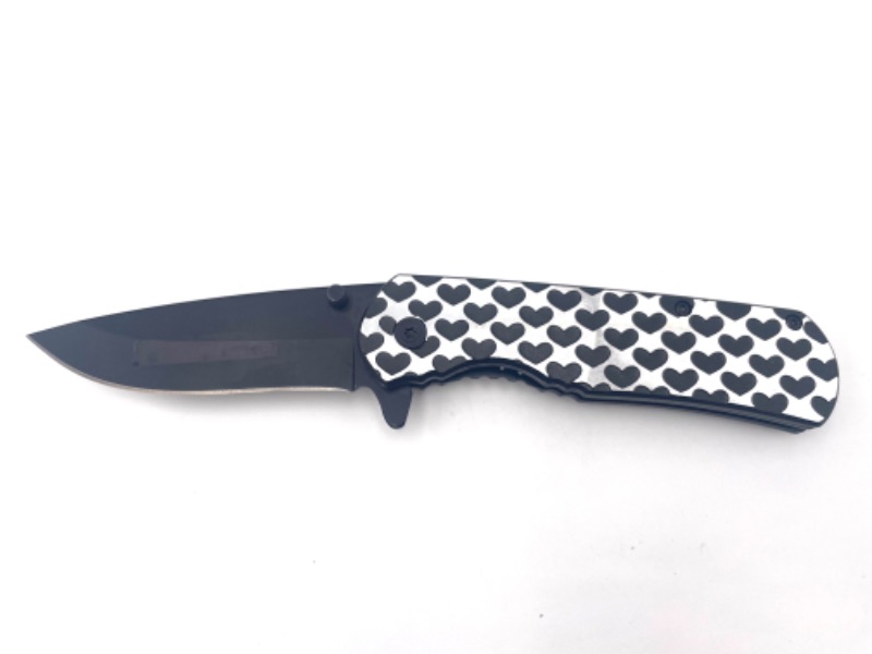 Photo 2 of BLACK SILVER HEARTS POCKET KNIFE NEW 