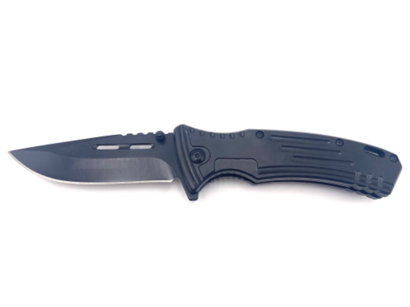 Photo 2 of BLACK POCKET KNIFE NEW 