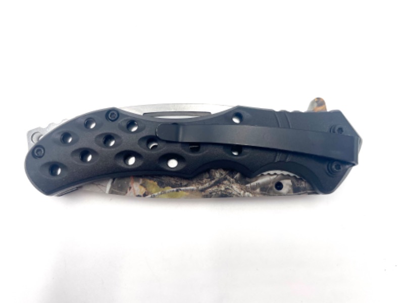Photo 3 of BLACK POCKET KNIFE WITH CAMO PRINT BLADE NEW 