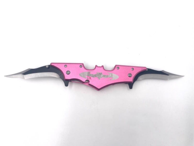 Photo 2 of MULTI BLADE PINK BATMAN POCKET KNIFE NEW 