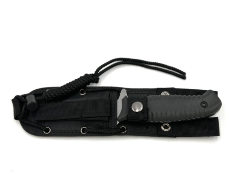 Photo 2 of HUNTING TACTICAL KNIFE WITH BELT LOOP SURVIVAL CORD NEW