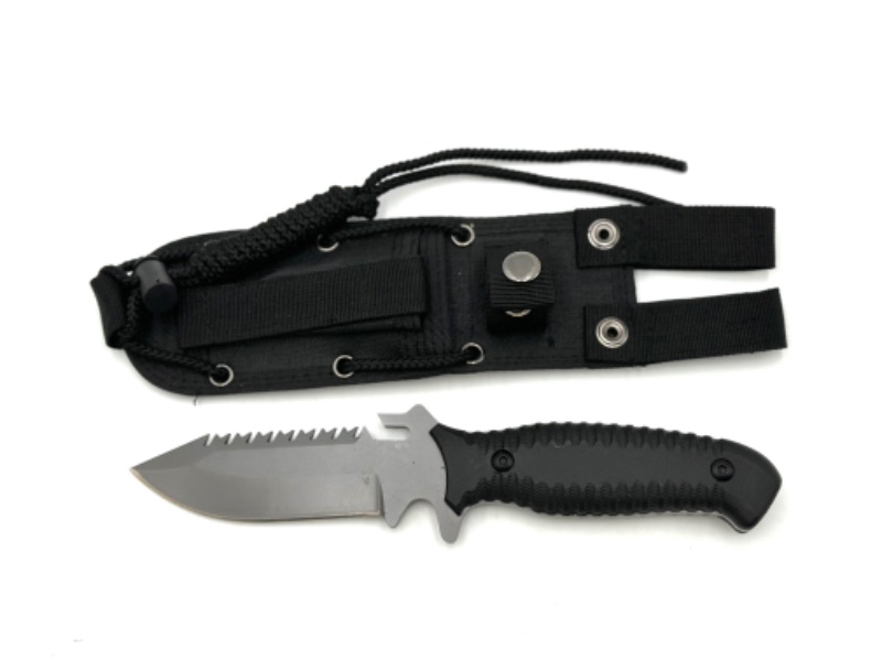 Photo 1 of HUNTING TACTICAL KNIFE WITH BELT LOOP SURVIVAL CORD NEW