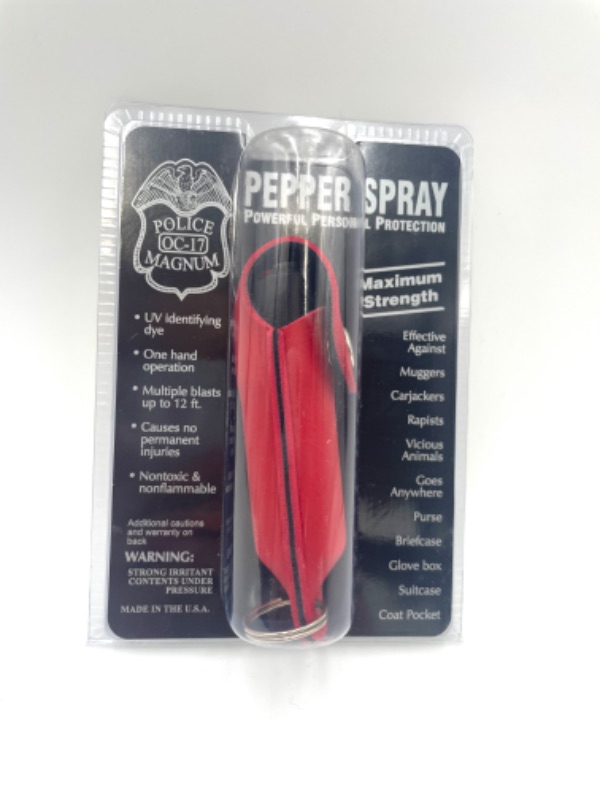 Photo 1 of POLICE GRADE OC-17 MAGNUM MAXIMUM STRENGTH PEPPER SPRAY RED WITH CASE NEW 