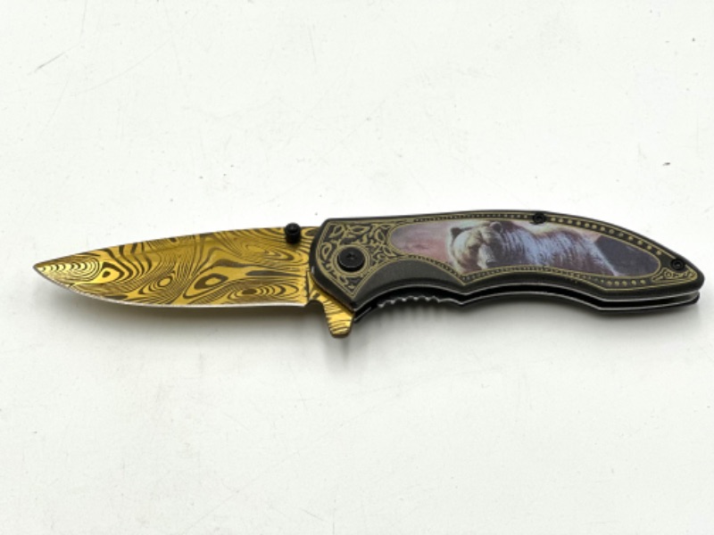 Photo 1 of BEAR GOLD OIL SLICK DESIGN POCKET KNIFE NEW