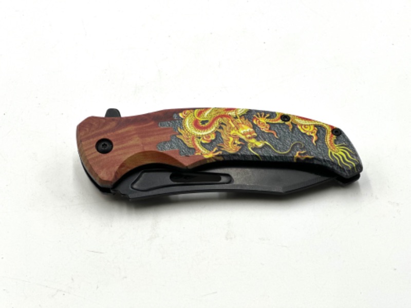 Photo 2 of WOODEN AND DRAGON DESIGN POCKET KNIFE NEW 