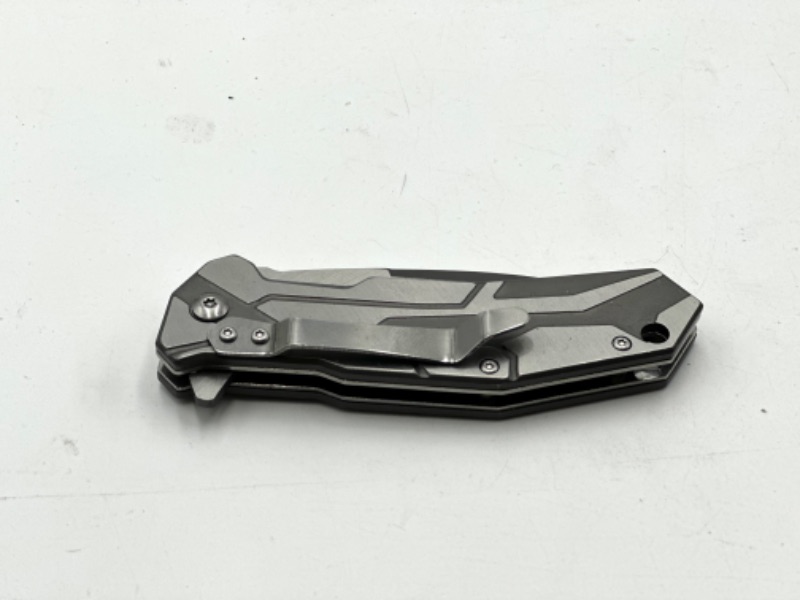 Photo 3 of SILVER DESIGNED POCKET KNIFE NEW