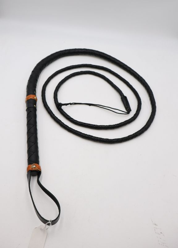 Photo 2 of 9 FOOT HANDMADE LEATHER WHIP NEW